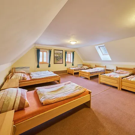 Mazurova By Interhome Byst (Pardubice)